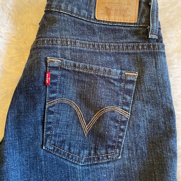 levis 526